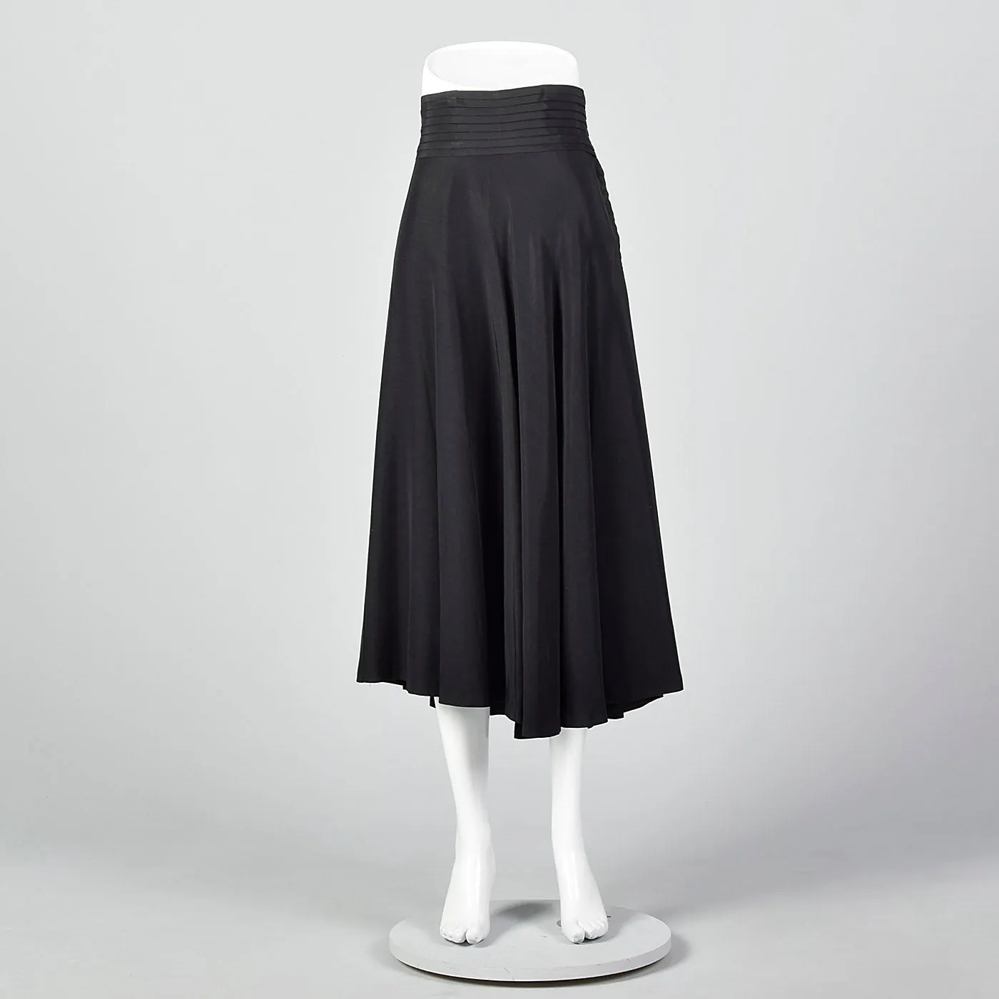1950s Black Pleated Waistband Skirt