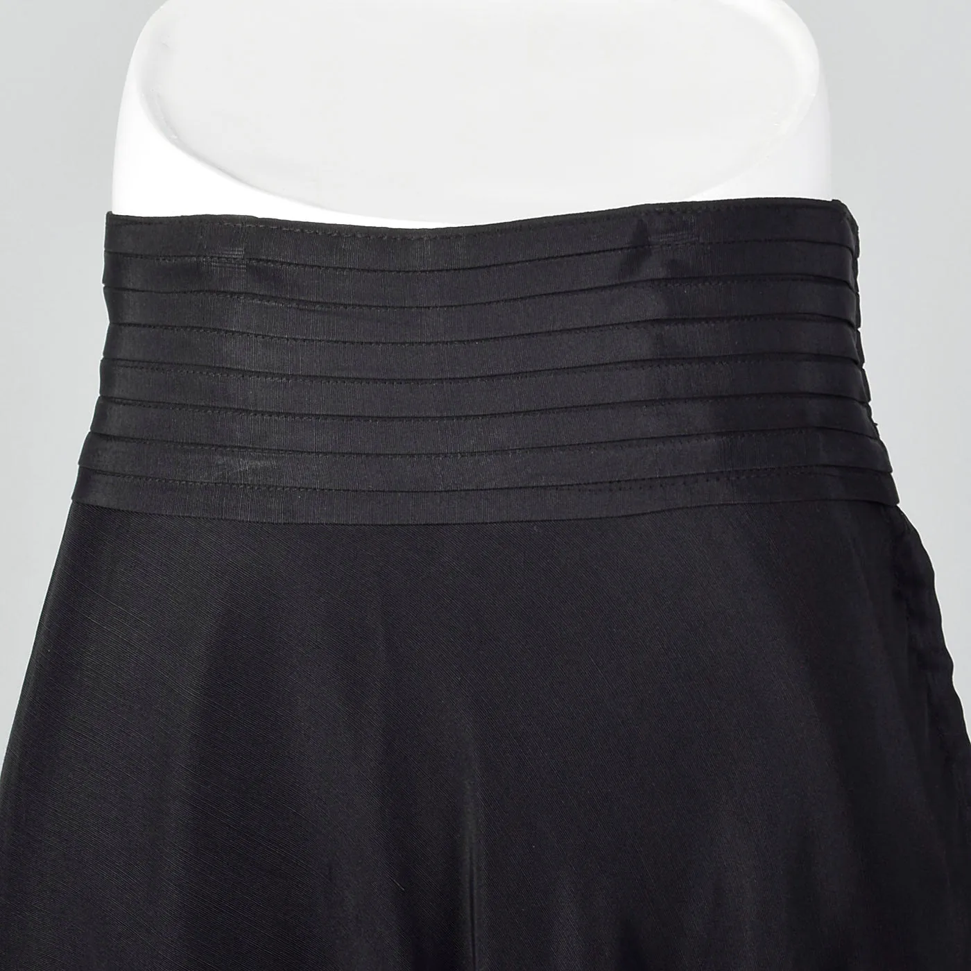 1950s Black Pleated Waistband Skirt