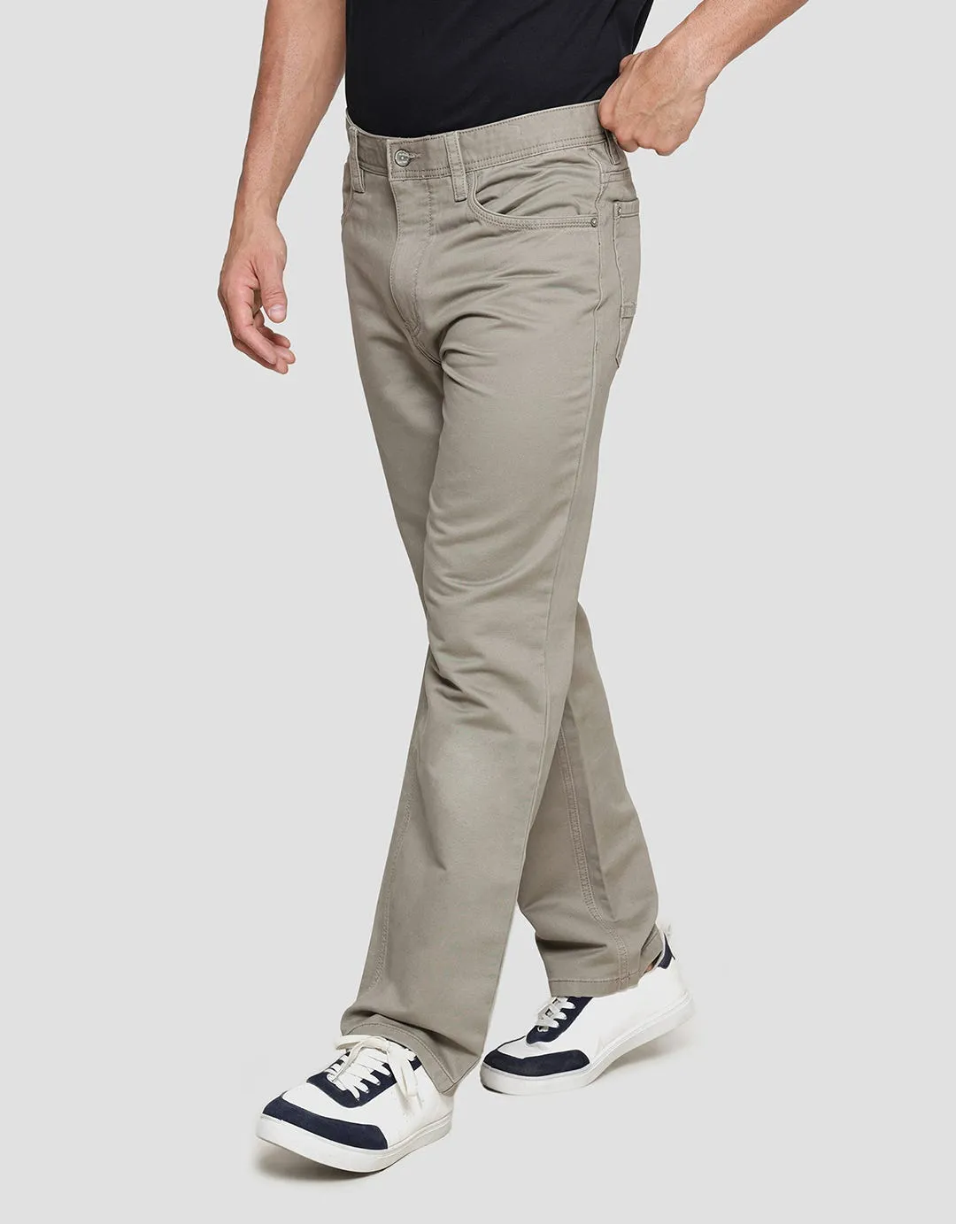 Cardinal Casual Plain Basic Chinos Pria