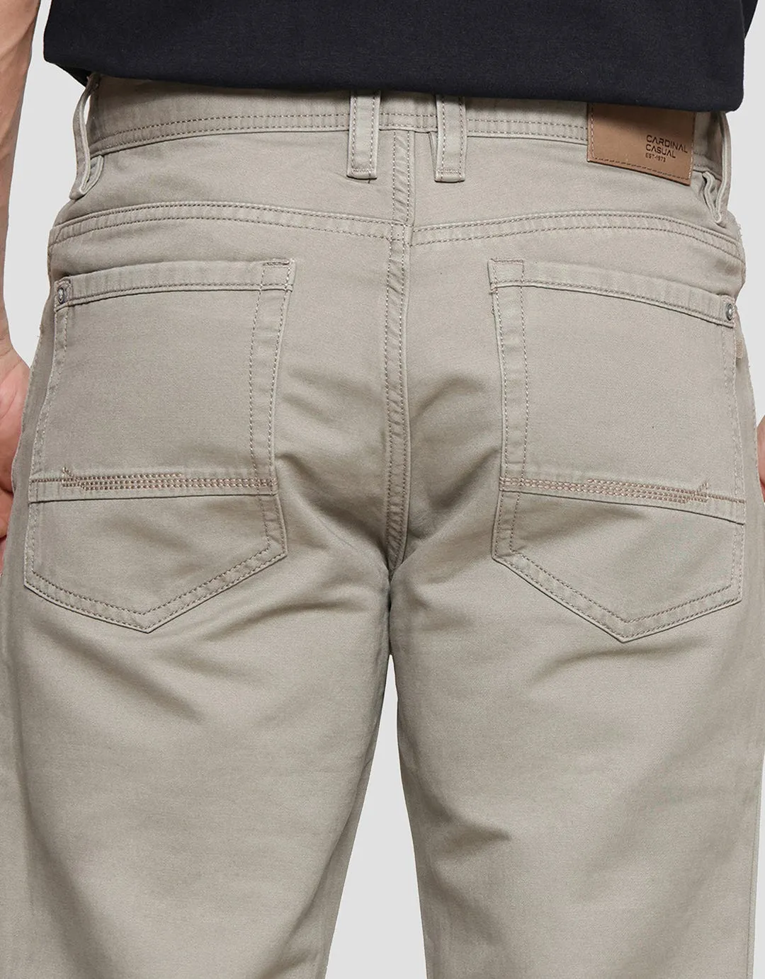 Cardinal Casual Plain Basic Chinos Pria