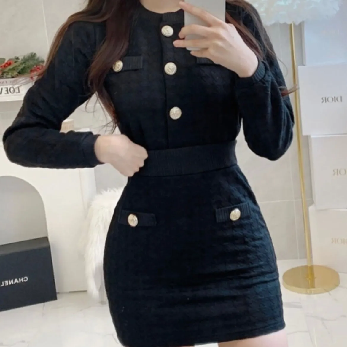 Embossed Hound Two-Piece