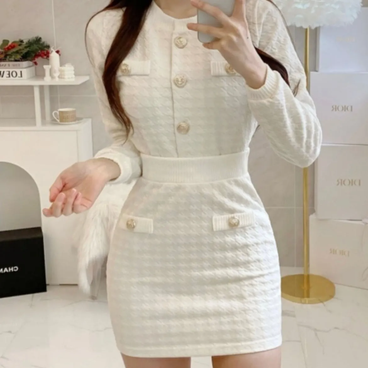 Embossed Hound Two-Piece