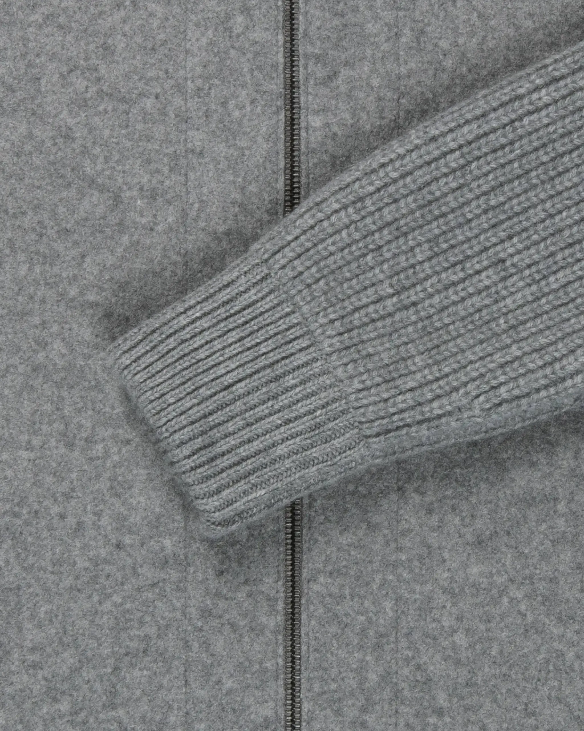 Gefilzter Reißverschluss-Cardigan von Lunaria