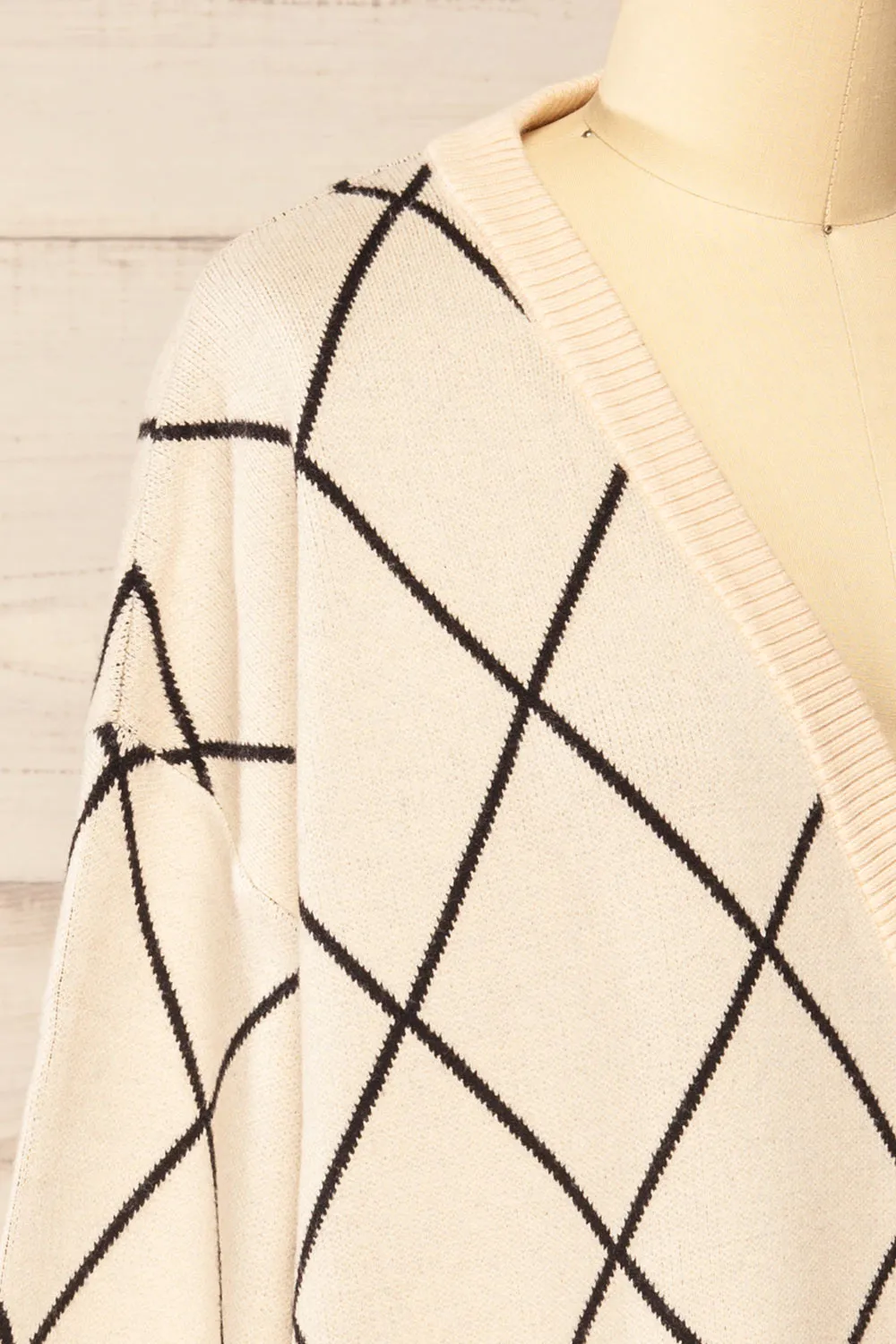 Helmsdale | Diamond Pattern Cardigan