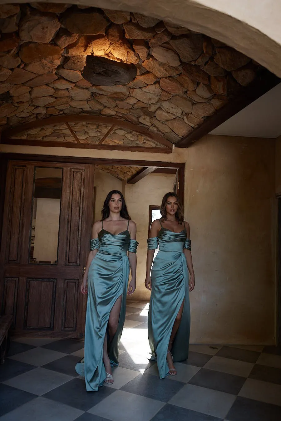 Leah Gathered Pleat Bridesmaid Dress – TO2323 Champagne