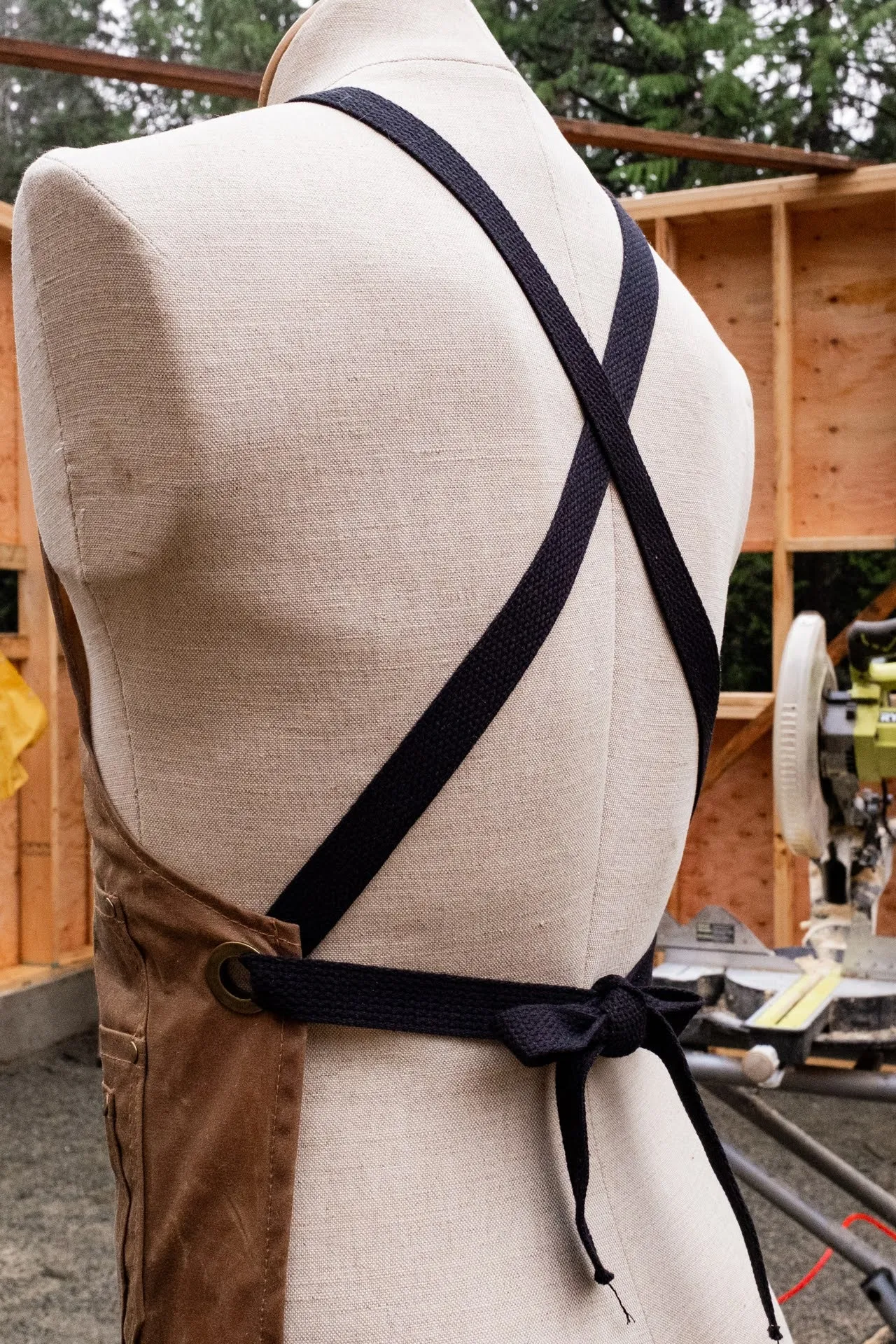 Thread Theory Woodhaven Apron PDF Pattern