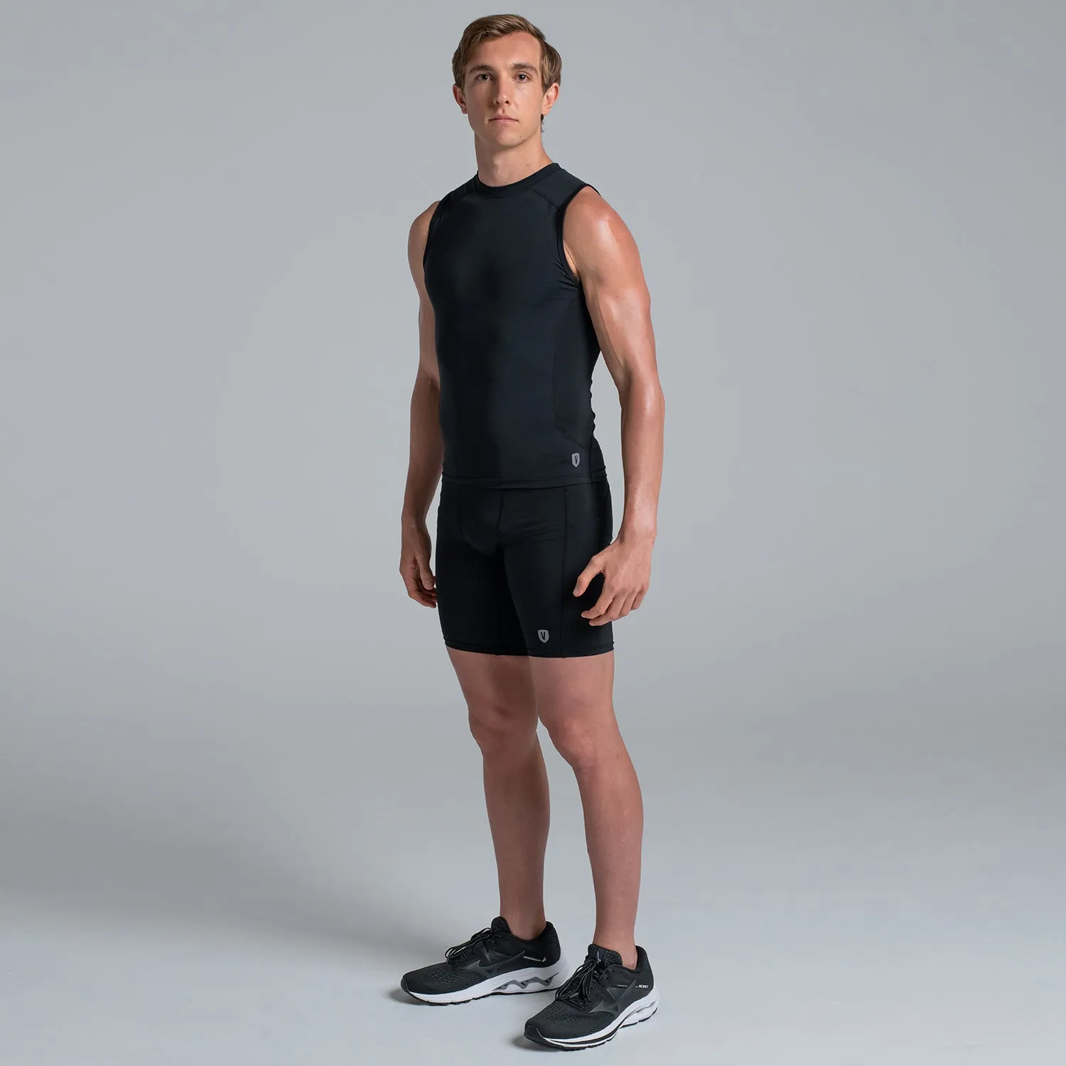 Valour Compression - Black Short Tights