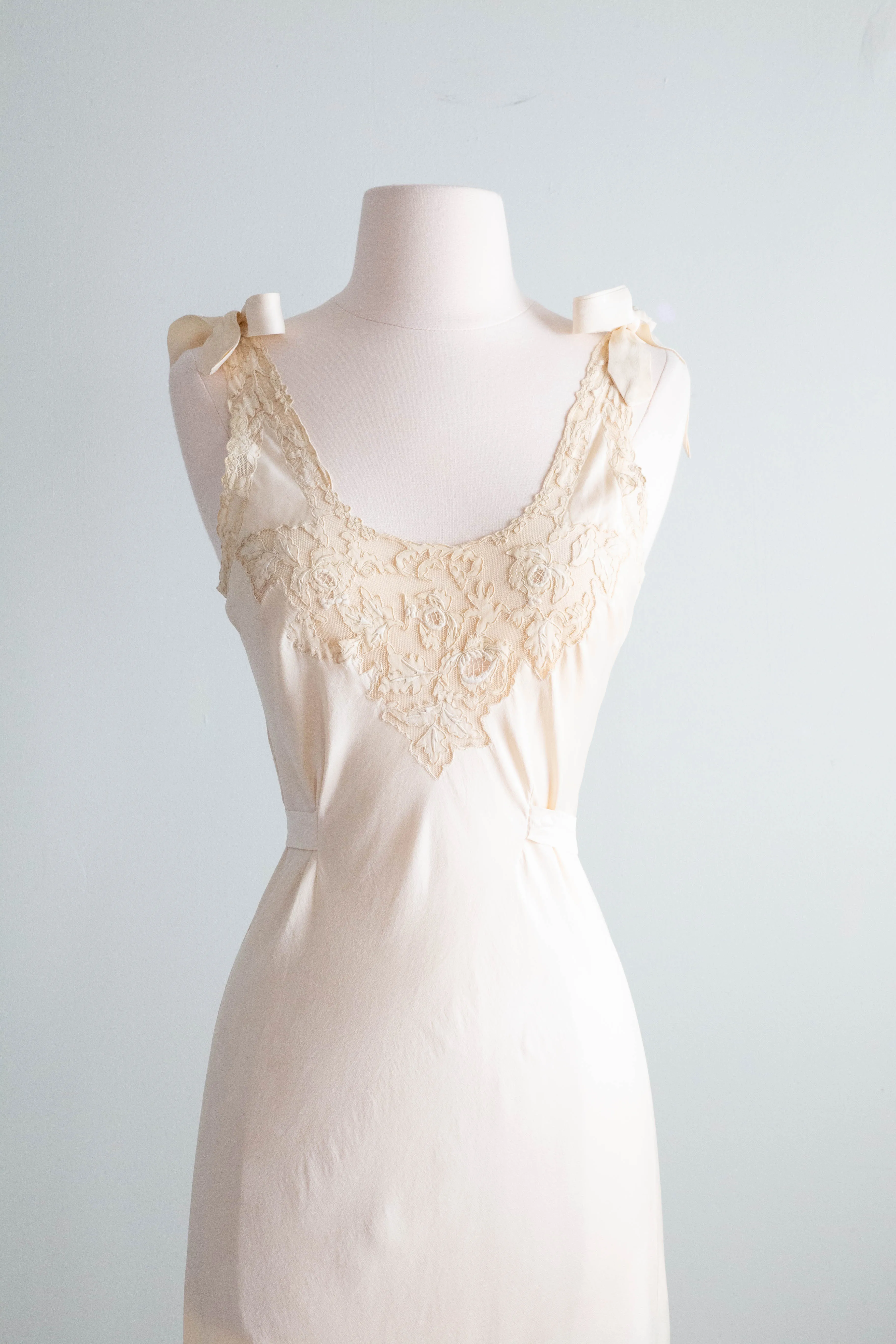 Vintage 1930's Silk Bias Cut Slip Dress With Tie Shoulders & Lace / SM