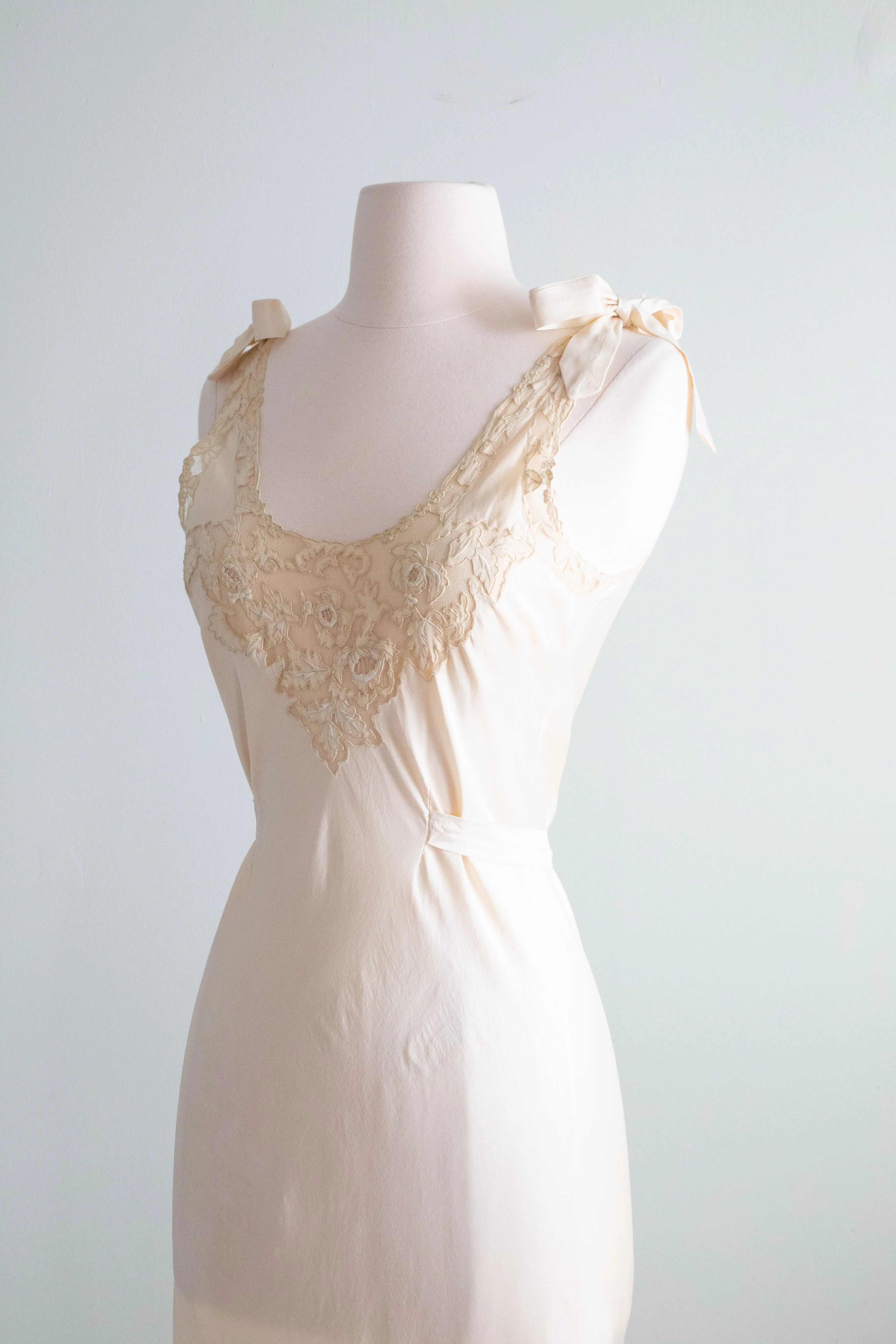 Vintage 1930's Silk Bias Cut Slip Dress With Tie Shoulders & Lace / SM